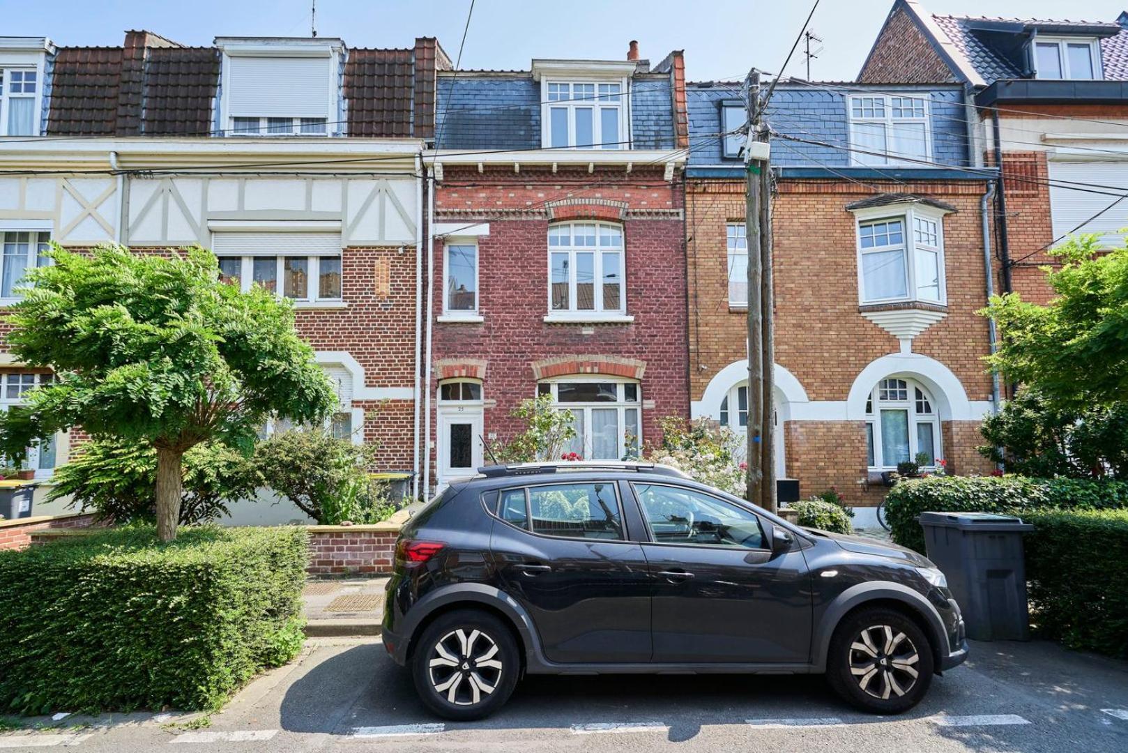 Beautiful 1900 House Full Equipped, 4Bdrm+ Garden! Appartement Lambersart Buitenkant foto